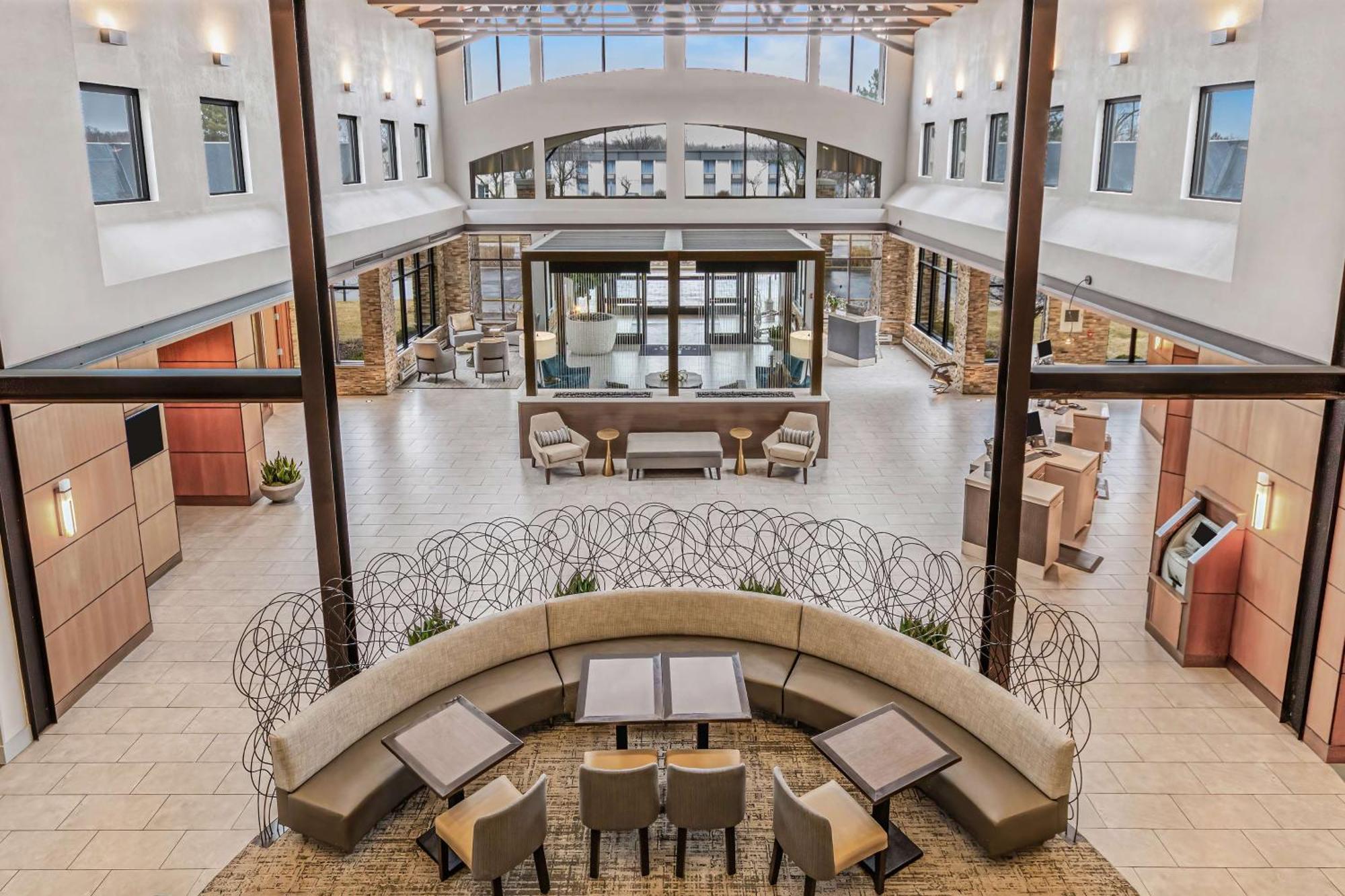 Embassy Suites By Hilton Detroit Metro Airport Romulus Bagian luar foto